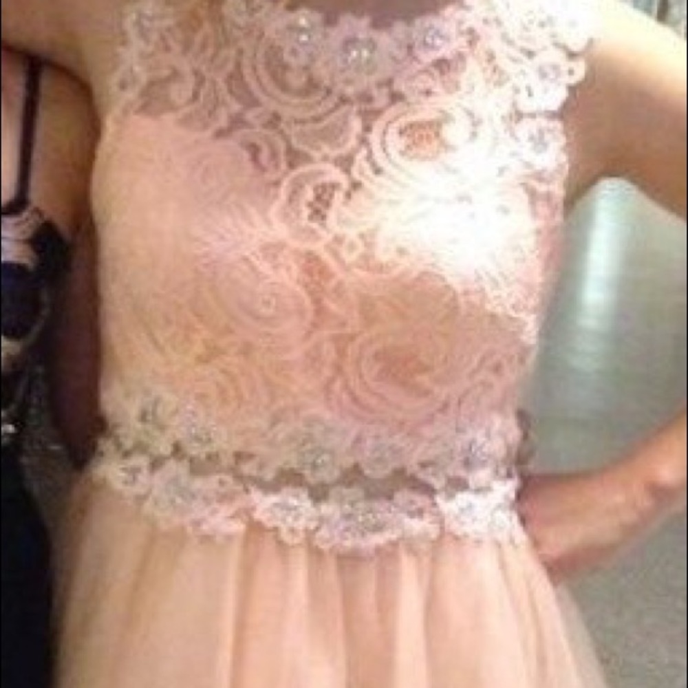 🎉FLASH SALE🎉 Homecoming Dress